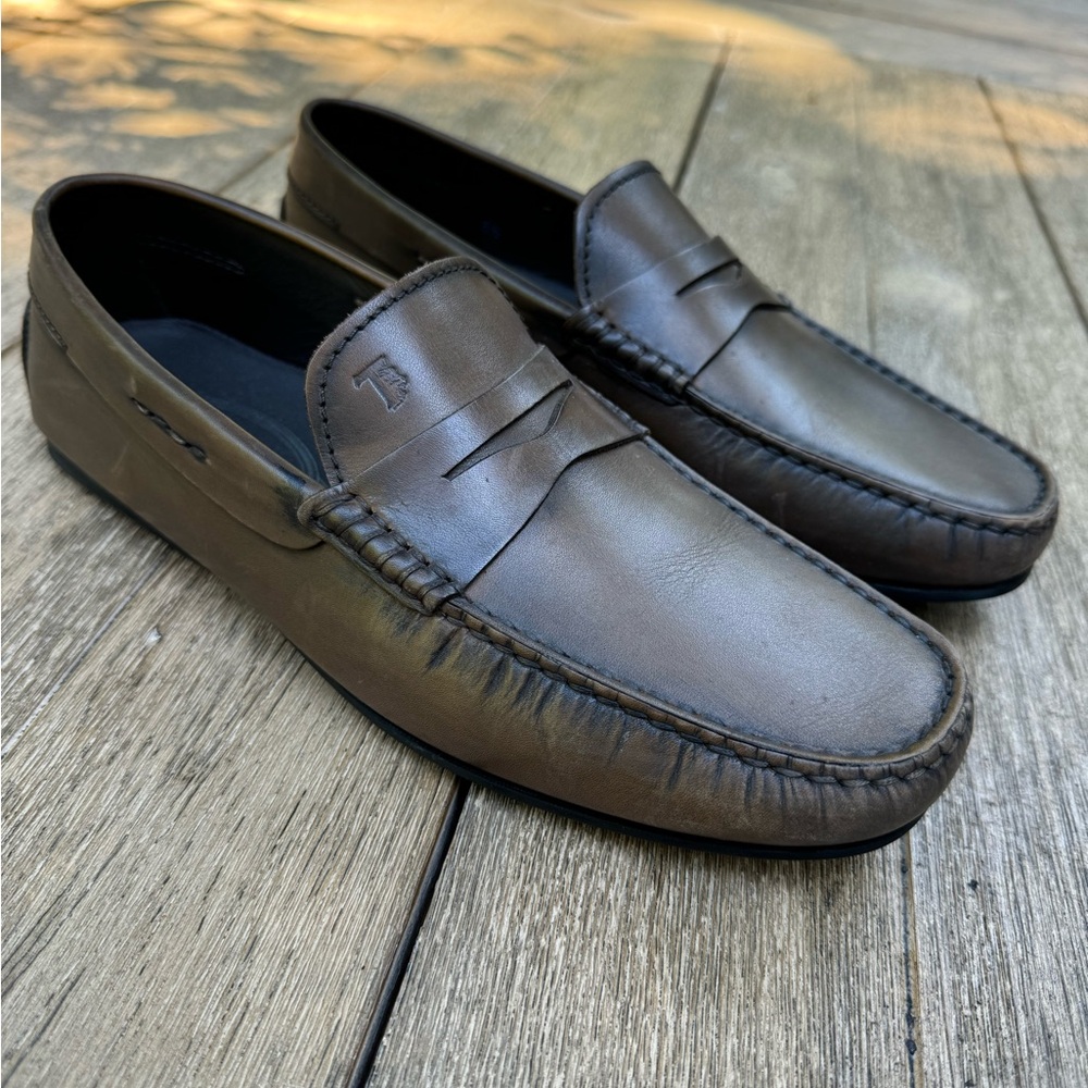 Tod’s leather loafers